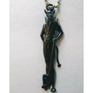 Halloween Plastic Devil Satan Keychain Goth Cool Dead Spooky Gift Black Vintage